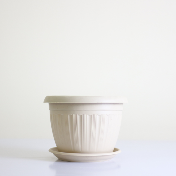 Ribbed Round Pot `Khorshed`